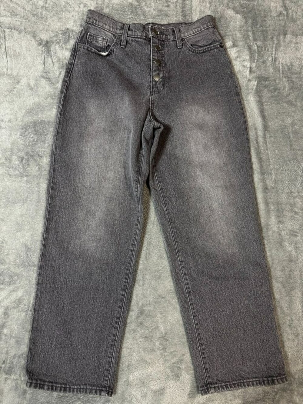 Universal Thread Vintage Straight High Rise Gray Button Fly Jeans 6/28R